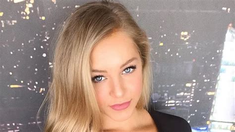 What is OnlyFans and what do Courtney Tailor’s posts show